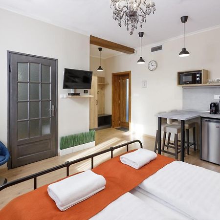 Anova Apartman Gyula Dış mekan fotoğraf