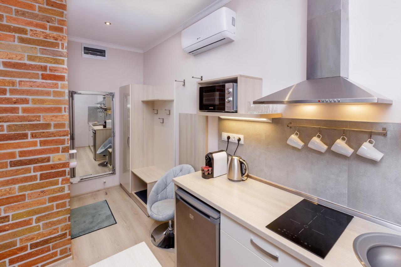 Anova Apartman Gyula Dış mekan fotoğraf