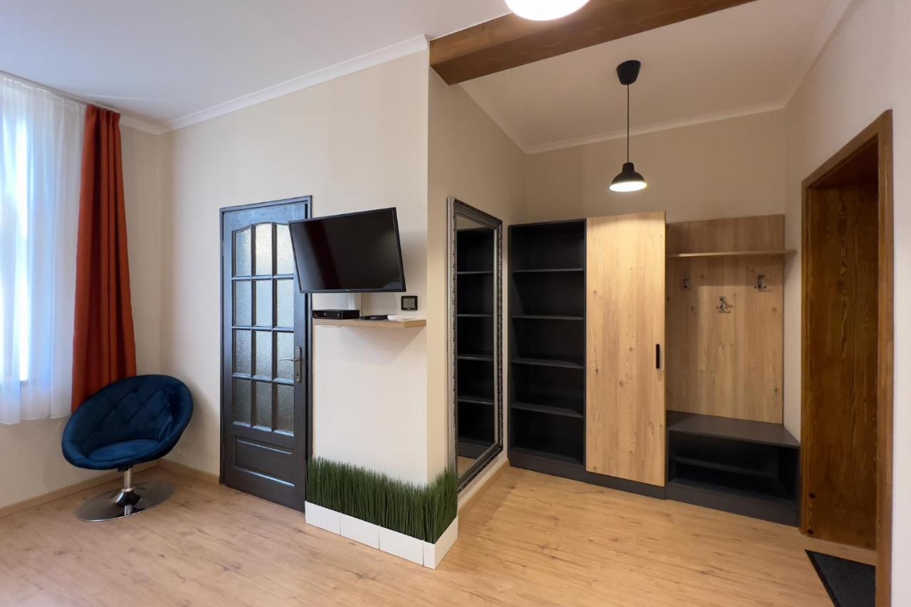 Anova Apartman Gyula Dış mekan fotoğraf